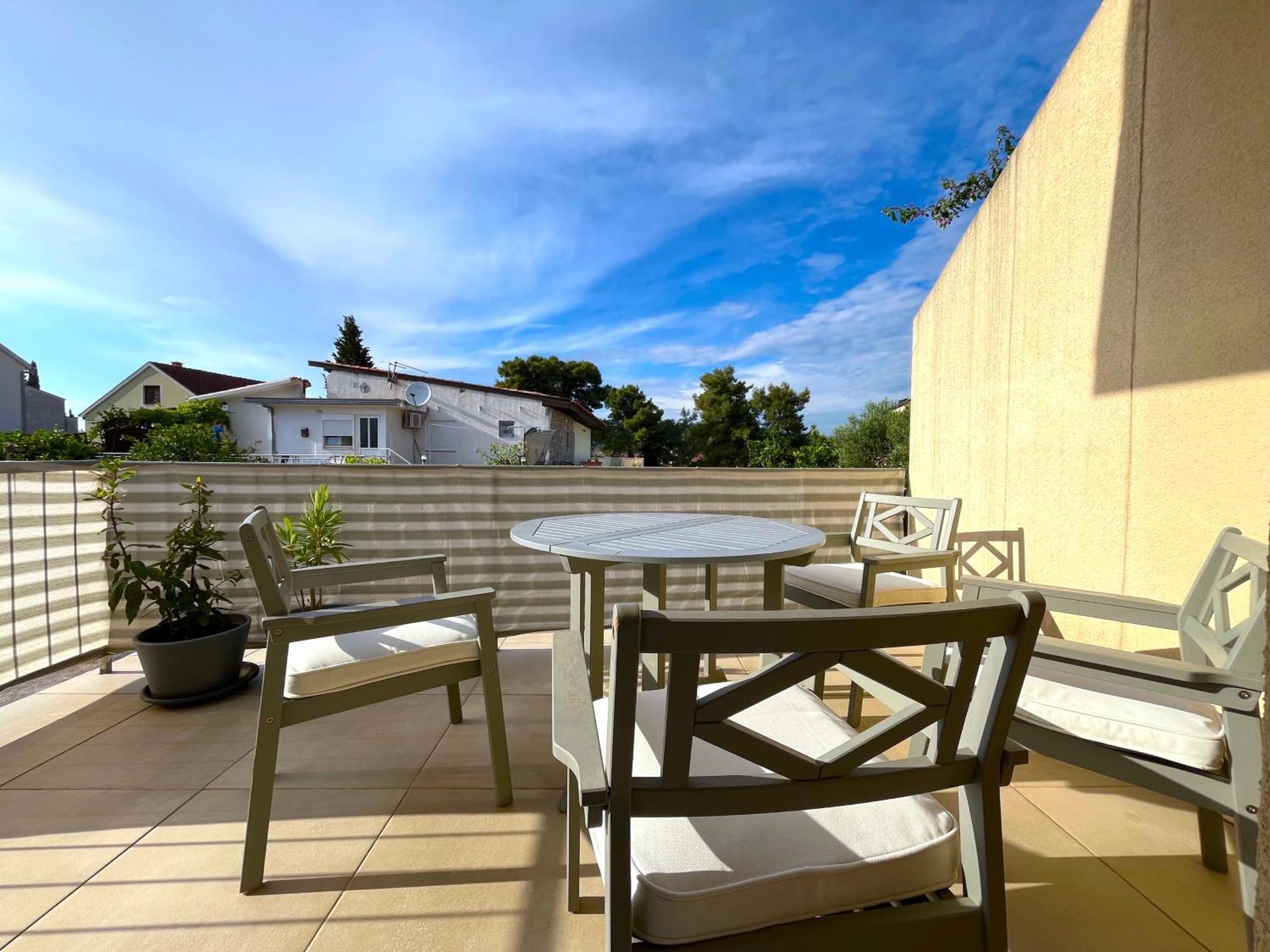 Olive Tree Apartment Stari Grad  Exterior photo
